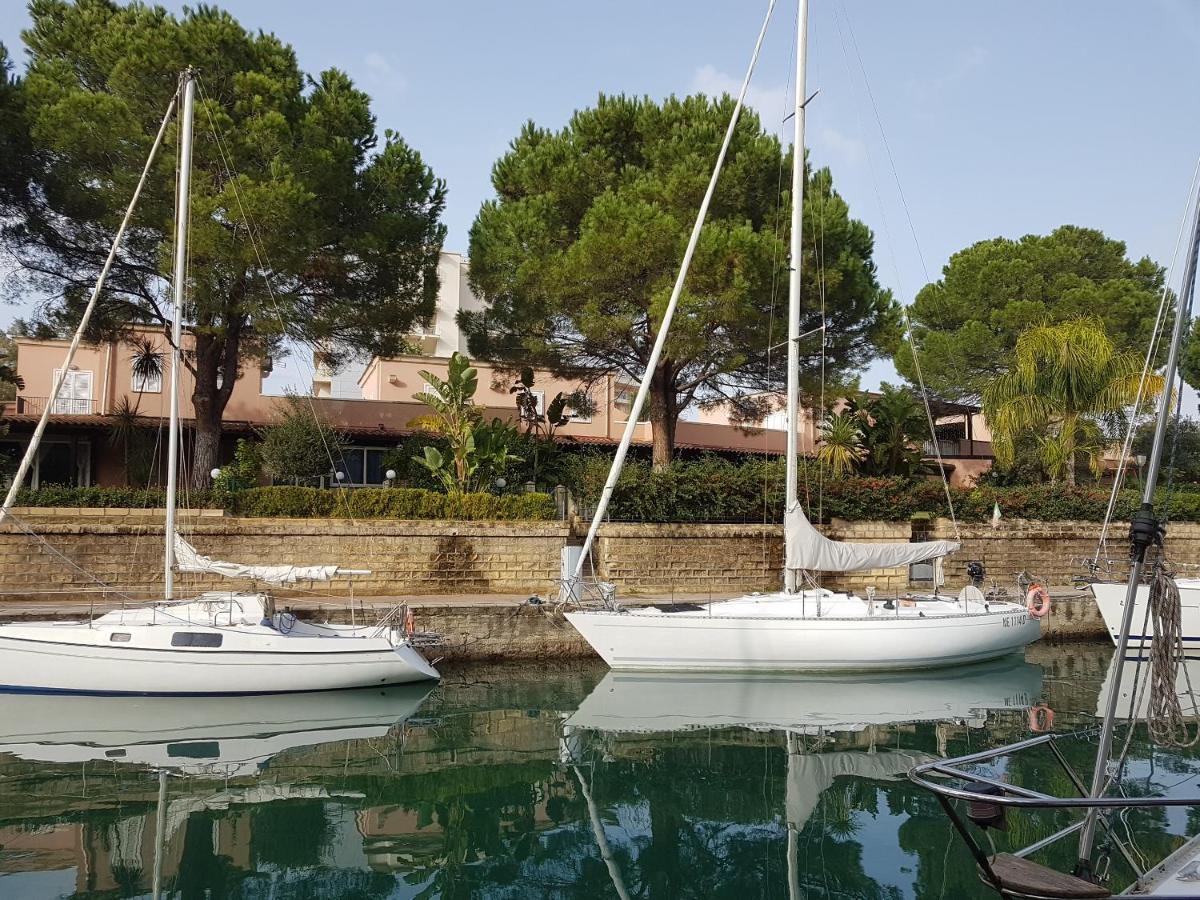 Villetta Nella Baia Furnari Chambre photo